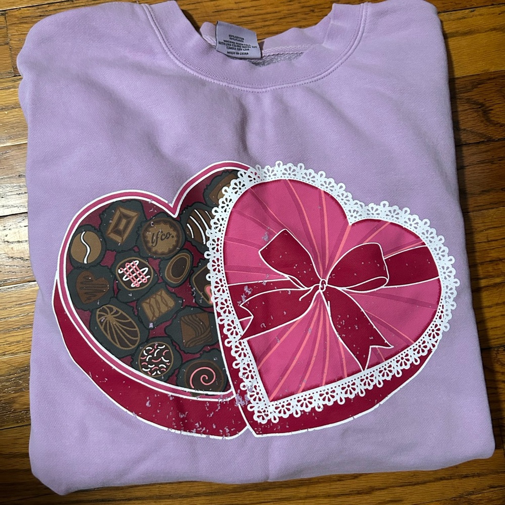 Pink Heart Graphic Sweatshirt